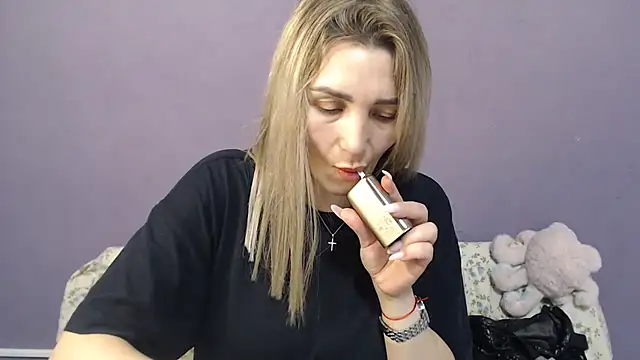  sexy lady online show from 12/02/25, 01:35