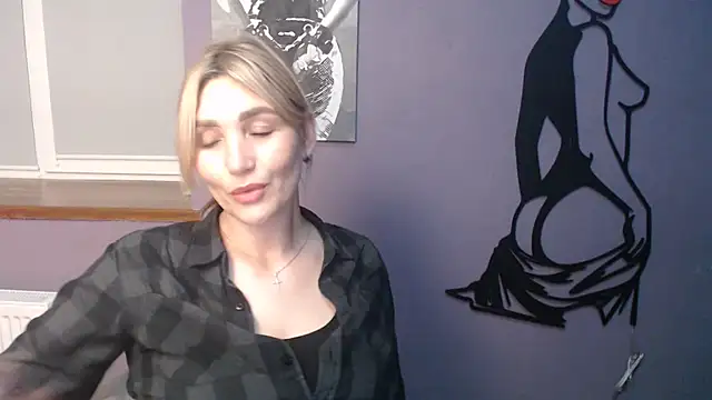  sexy lady online show from 03/12/26, 01:04