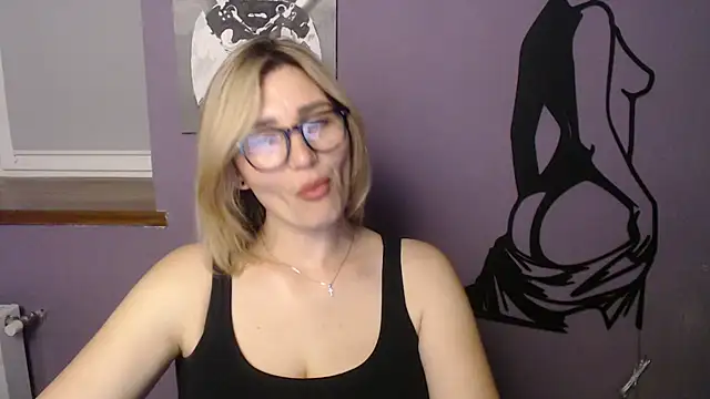 Snapshot of _sexy_lady chatting on 06/17/26, 01:54 sexy lady online show from 06/17/26, 01:54
