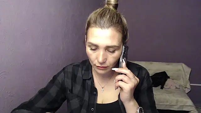  sexy lady online show from 10/22/25, 12:15