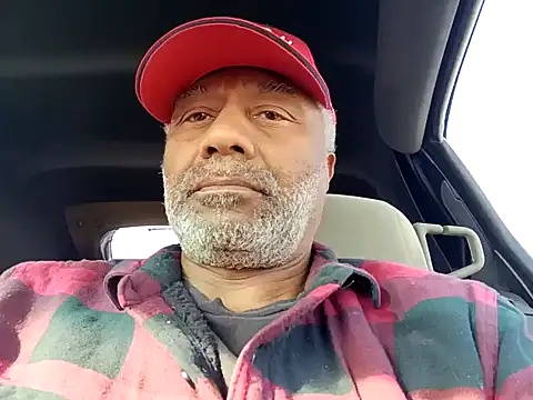 Snapshot of yasohw chatting on 01/27/25, 09:22 yasohw online show from 01/27/25, 09:22