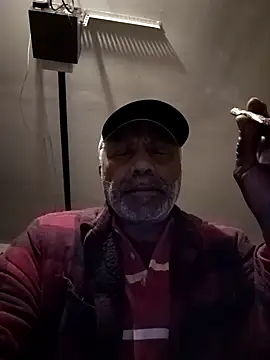 Snapshot of yasohw chatting on 01/26/25, 06:07 yasohw online show from 01/26/25, 06:07