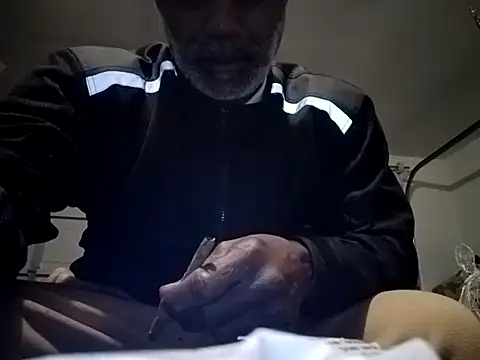 Snapshot of yasohw chatting on 03/21/25, 03:02 yasohw online show from 03/21/25, 03:02