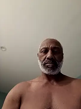 Snapshot of yasohw chatting on 09/09/25, 05:06 yasohw online show from 09/09/25, 05:06