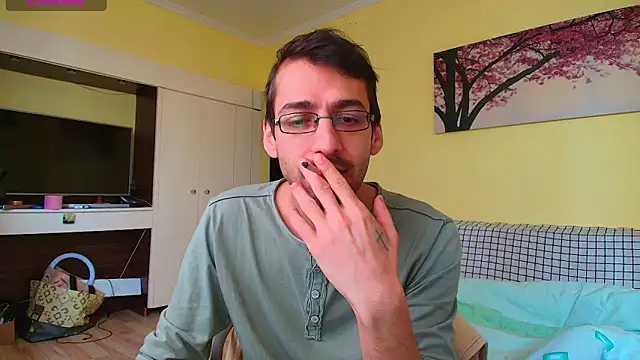 HungEddy online show from 12/16/25, 09:02