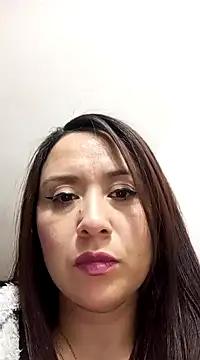 Snapshot of RenataSexy_ chatting on 12/12/24, 03:32 RenataSexy online show from 12/12/24, 03:32