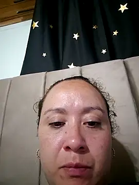 Snapshot of RenataSexy_ chatting on 05/14/26, 01:24 RenataSexy online show from 05/14/26, 01:24