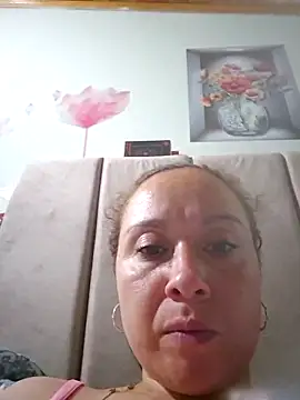 Snapshot of RenataSexy_ chatting on 03/28/26, 01:50 RenataSexy online show from 03/28/26, 01:50