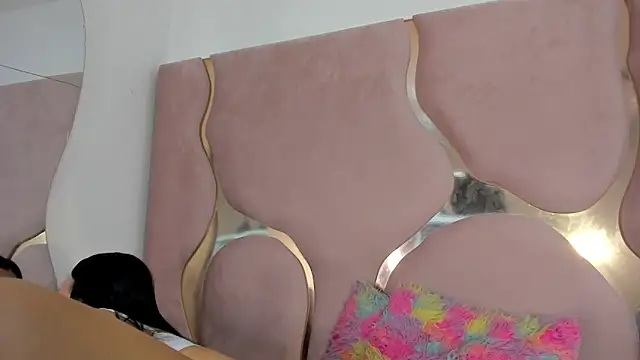 Snapshot of Sofia-candyht chatting on 04/22/26, 08:37 Sofia-candyht online show from 04/22/26, 08:37