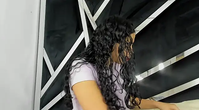 Snapshot of Sofia-candyht chatting on 03/18/25, 08:48 Sofia-candyht online show from 03/18/25, 08:48