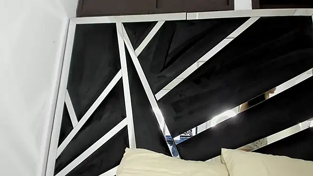 Snapshot of Sofia-candyht chatting on 03/06/25, 08:59 Sofia-candyht online show from 03/06/25, 08:59