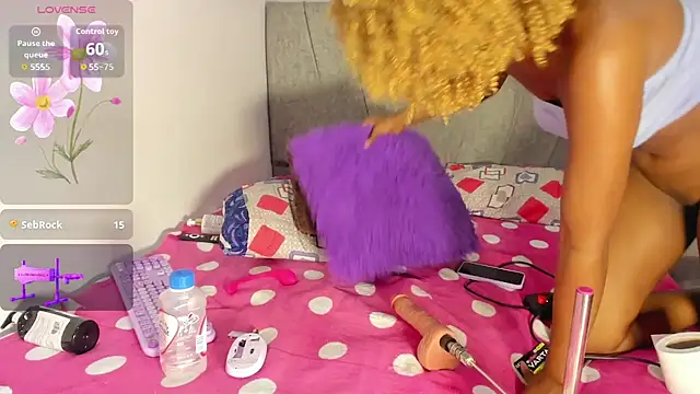 tammy  brown online show from 11/17/25, 11:14