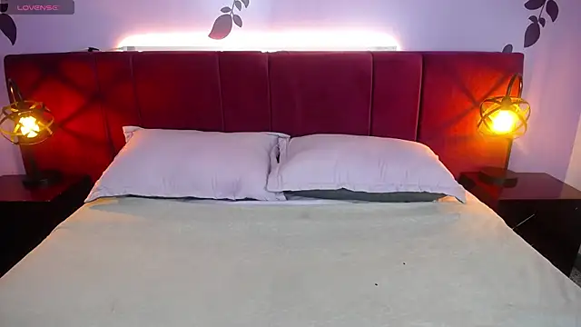 Nessa2905 online show from 12/05/24, 08:17