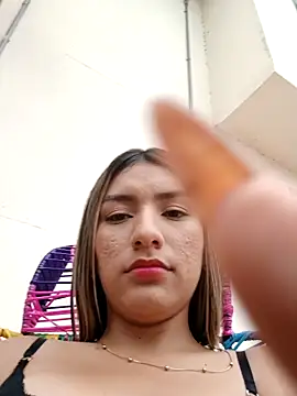 Snapshot of GIRL_DONCELLA chatting on 02/16/25, 09:27 GIRL DONCELLA online show from 02/16/25, 09:27