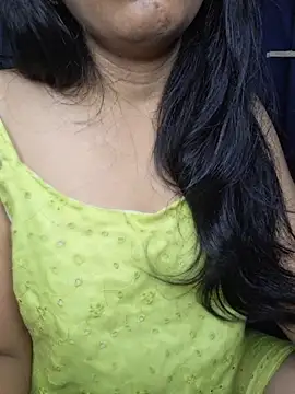 Nisha027 online show from 07/01/26, 12:33