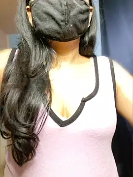 Nisha027 online show from 04/29/26, 11:22