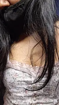 Nisha027 online show from 04/27/26, 12:19