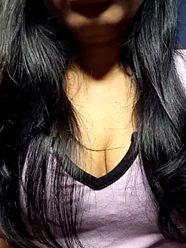 Nisha027 online show from 03/26/26, 12:31