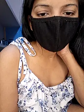 Nisha027 online show from 11/15/25, 12:14