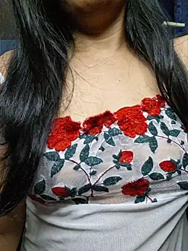 Nisha027 online show from 05/25/26, 12:10