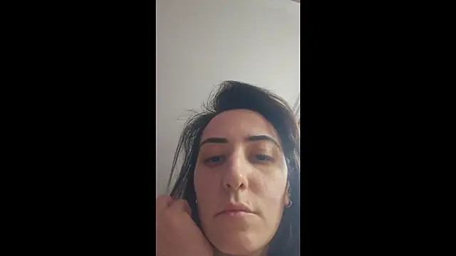 AlejandraDelaney online show from 04/25/26, 01:41