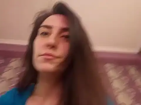 AlejandraDelaney online show from 10/04/25, 12:28