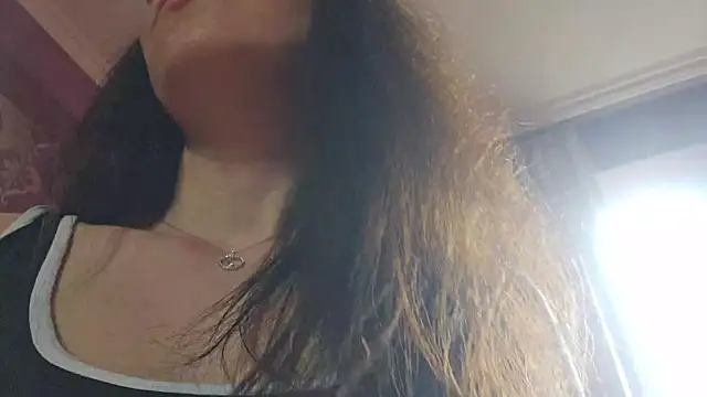 Snapshot of AlejandraDelaney chatting on 06/22/26, 12:35 AlejandraDelaney online show from 06/22/26, 12:35