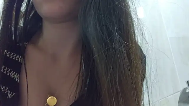 AlejandraDelaney online show from 02/25/25, 07:38