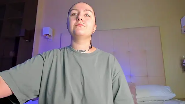 Debbie Taylor online show from 10/21/25, 05:12