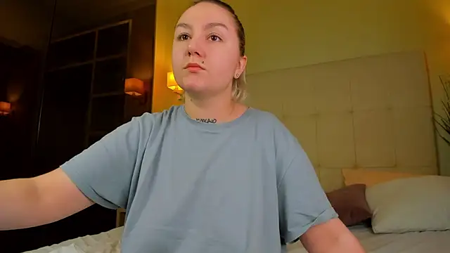 Debbie Taylor online show from 10/08/25, 05:24