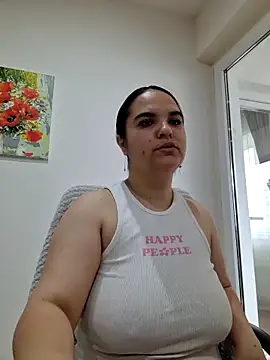 Ella-Diamond online show from 05/13/26, 05:47