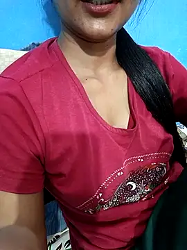 Snapshot of Rajni-Mehra chatting on 07/10/26, 05:40 Rajni-Mehra online show from 07/10/26, 05:40