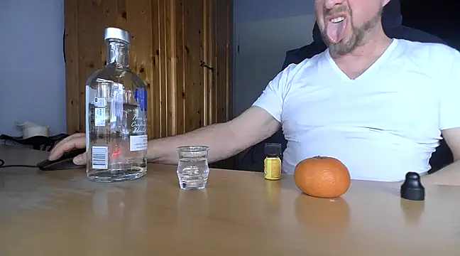 Tom PP cgn online show from 03/03/25, 08:54