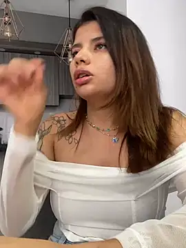 adop me   online show from 03/17/25, 10:08