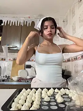 adop me   online show from 12/20/25, 11:18