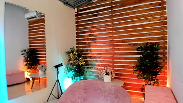 Sapphire Venuss online show from 01/06/26, 01:42