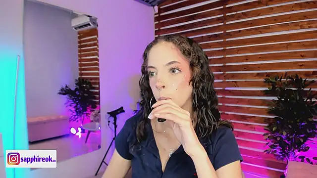 Sapphire Venuss online show from 02/08/26, 12:19