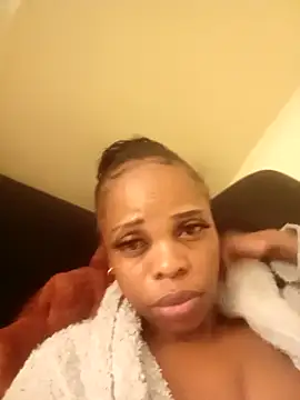 SweetHotLipsX39 online show from 10/17/25, 06:17