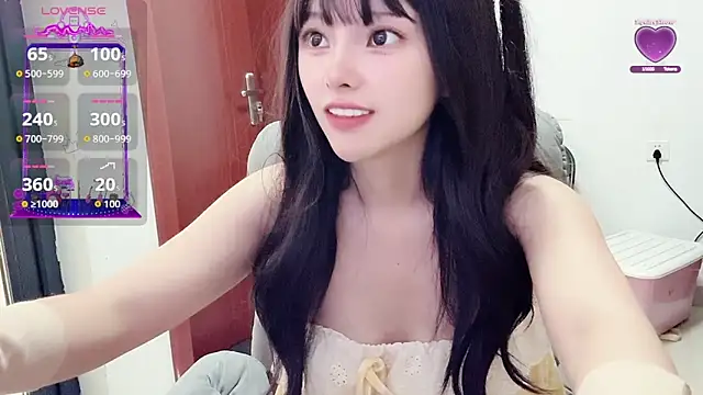 Snapshot of QQ88-99 chatting on 10/07/25, 04:57 QQ88-99 online show from 10/07/25, 04:57