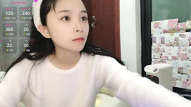 Snapshot of QQ88-99 chatting on 02/09/25, 12:41 QQ88-99 online show from 02/09/25, 12:41