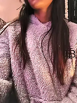 Snapshot of Anushka_Rajput05 chatting on 01/16/25, 06:27 Anushka Rajput05 online show from 01/16/25, 06:27
