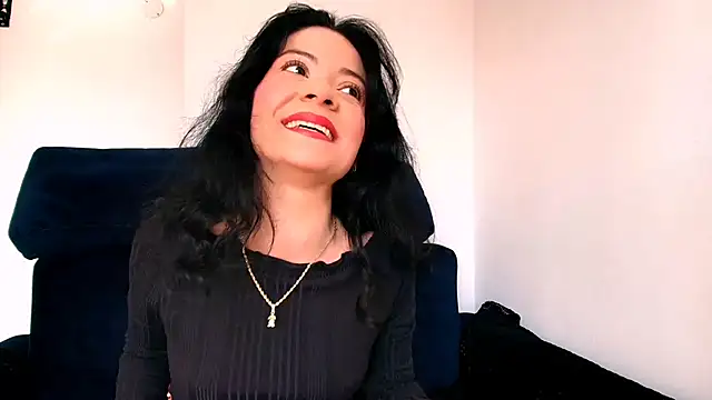 miabeautyxx online show from 04/22/26, 01:29