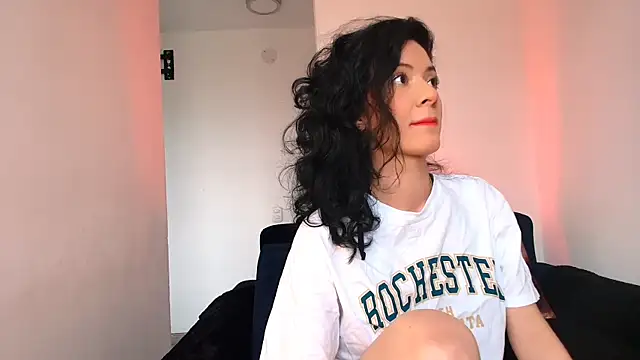 miabeautyxx online show from 02/18/26, 02:02