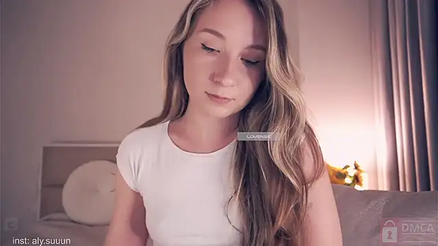 alysuuun online show from 10/05/25, 06:42