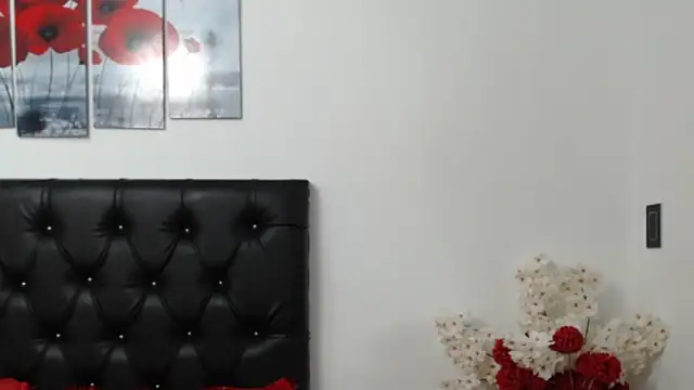 lily f00x online show from 10/24/25, 01:26