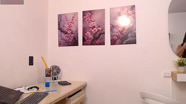 lily f00x online show from 02/21/26, 12:40