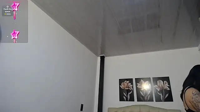 lily f00x online show from 04/08/26, 12:39