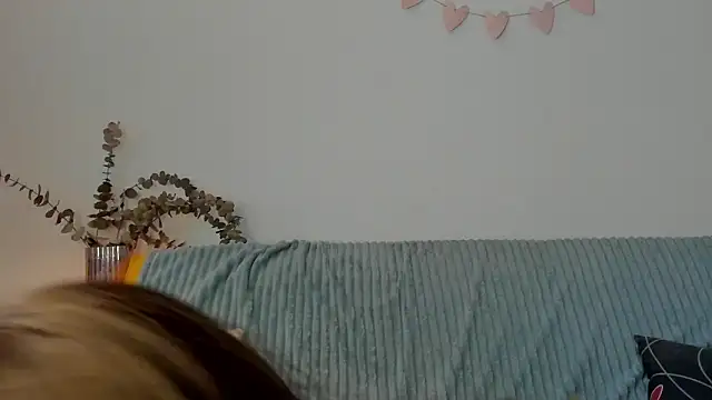 Snapshot of erika_hoiree chatting on 09/28/25, 04:08 erika hoiree online show from 09/28/25, 04:08