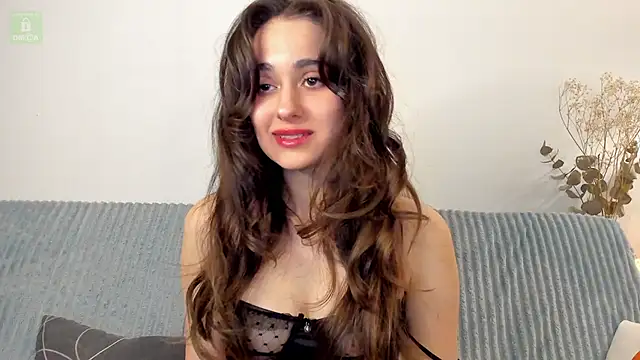 Snapshot of erika_hoiree chatting on 02/09/25, 01:11 erika hoiree online show from 02/09/25, 01:11