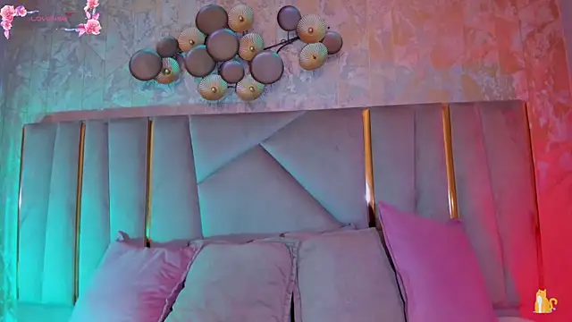 KimDevinne online show from 04/22/26, 02:29